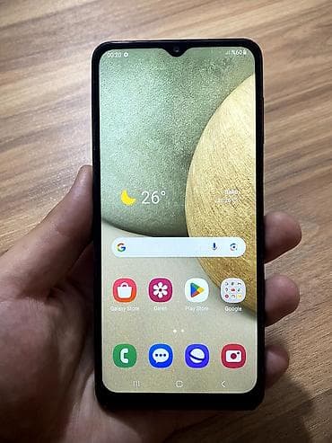 Техника и электроника: Samsung Galaxy A12, 64 ГБ, цвет - Черный, Две SIM карты — 2