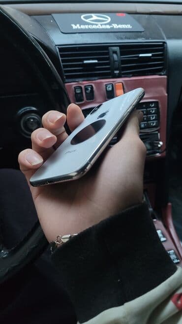 Chevrolet: IPhone X, 64 ГБ, Серебристый, Face ID — 2