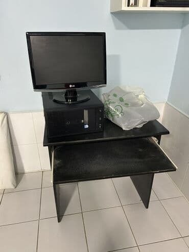 Mətbəx texnikası: Stol qarisig satilir, manitorprassesor, klav, sican, kalonka, elave — 2