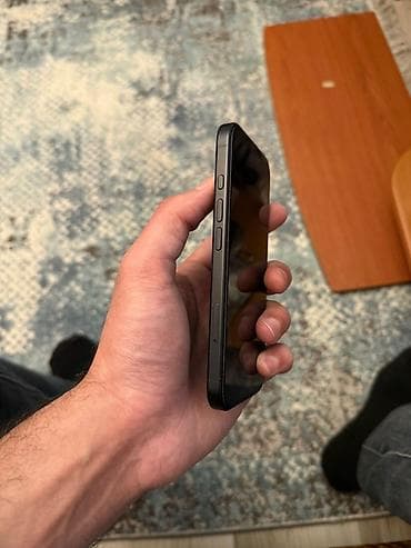 Аудиотехника: IPhone 16, 128 ГБ, Черный — 4