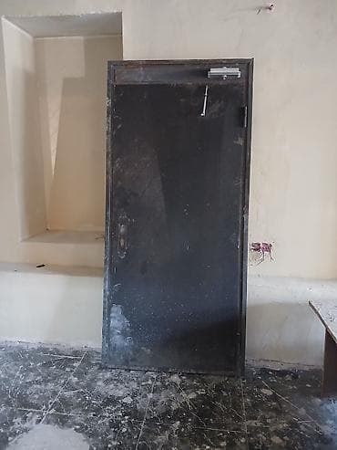 Metal qapı super veziyyetde - Material: qalın poladdan hazırlanmış — 1