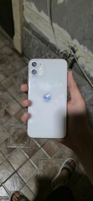 7 iphone: IPhone 11, 128 GB, Ağ, Barmaq izi, Simsiz şarj, Face ID — 1
