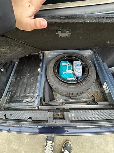 Avtomobil alışı: Mercedes-Benz 240: 2.4 l | 2000 il Sedan — 5