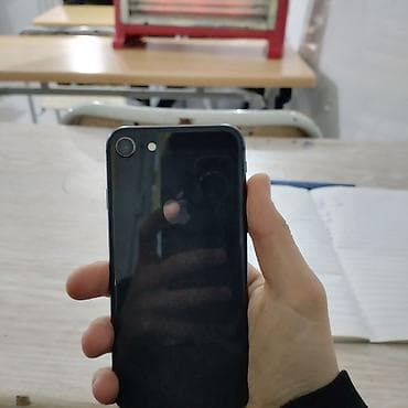 iphone 15 qiymet: IPhone 8, 64 GB, Jet Black, Face ID, Barmaq izi — 10