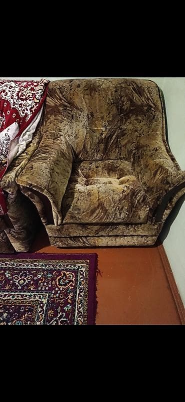 kreslo açılan: 2 Kreslo divan dəsti birlikde 50 man.montin — 2