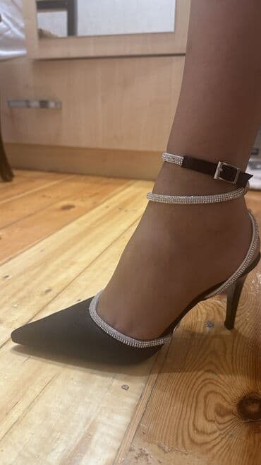 Tuflilər, Ölçü: 37, rəng - Qara, Yeni