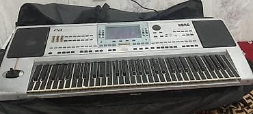 Sintezator, Korg — 1
