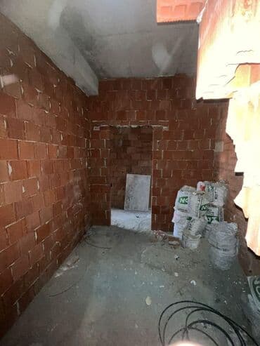 bakıda 1 otaqlı mənzillərin qiyməti: Baza Kodu 000098 Ünvan : Xırdalan şəhəri, Heydər Əliyev prospektində — 3