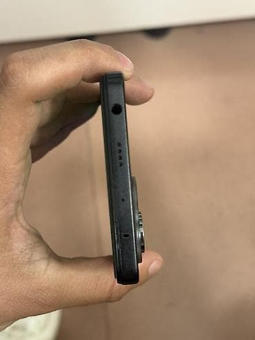 bluetooth nausnikler: Poco X5 Pro 5G, 256 GB, rəng - Qara, Sensor — 3