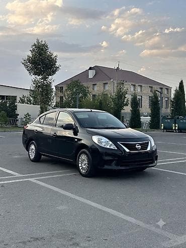 varta: Nissan Sunny: 1.5 l | 2012 il Sedan — 2