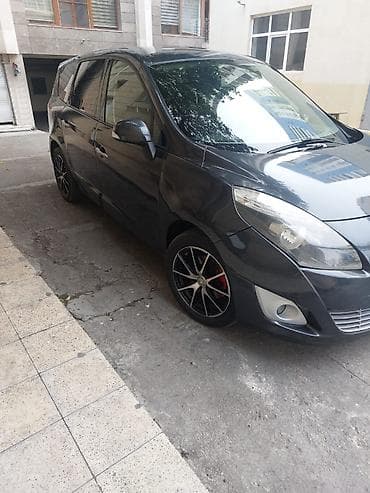 Avtomobil satışı: Renault Grand Scenic: 1.5 l | 2009 il 320000 km Van/Minivan — 3