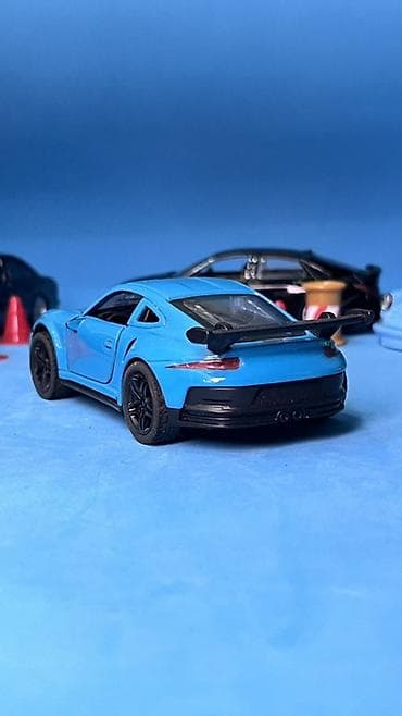 купе: Məhsul: Miniatür idman avtomobili modeli (mavi rəng) Təsvir: - Ölçü — 3