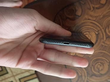 iphone 17 satilir: IPhone 7 Plus, 128 GB, Qara, Barmaq izi — 5