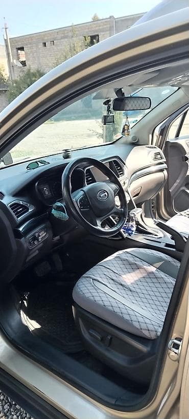 maşın disk: Jetour : 2 l | 2016 il 210000 km Krossover — 6