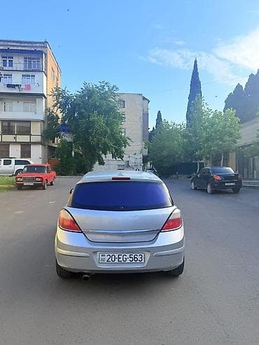 lada vaz 21015: Salam masin bezdetaldir barter ev torpaq ilə — 4