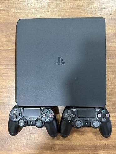 ps4 slim disk: Sony PlayStation 4 Slim oyun konsolu + 2 ədəd DualShock 4 oyun pultu — 1