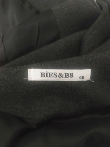 gödəkçələr: Gödekce palto. Ideal veziyyetde. Tezeden seçilmir. Deyerinden çox — 5