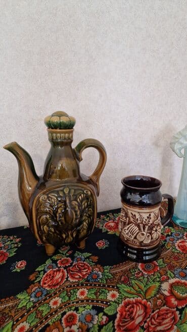 umivalnik satilir: Keramika — 2