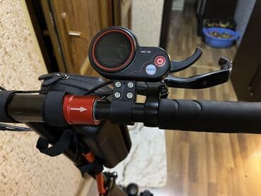 İşlənmiş Elektrik samokat 10", 501 - 750 Vt, 36 - 45 km/s, Ödənişli çatdırılma — 10