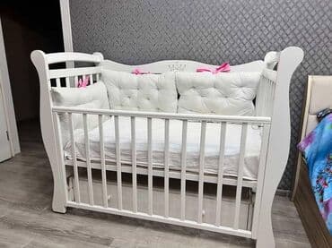 Растения: Для девочки и мальчика, Четырехугольная, Колыбель, С бортиками, С матрасом, С механизмом качания — 1