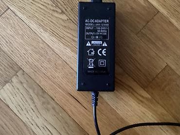 komputer dest: Satılır: 12V 3A gücündə olan keyfiyyətli AC-DC adapter. Vəziyyəti — 2
