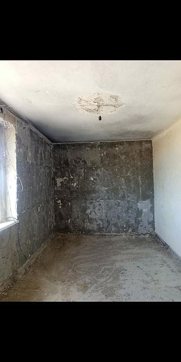 2 mertebeli evler: Temire hazır 2 otaq 5/5 Sumqayıt 11 ci mikrarayon leninqrad — 1