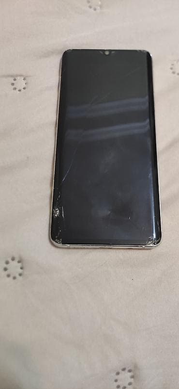 infinix zero ultra: Xiaomi rəng - Ağ, 
 Qırıq — 3