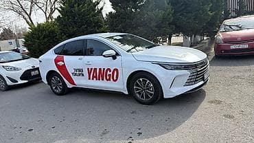 BYD Destroyer 05: 1.5 l | 2025 il 31000 km Sedan — 5