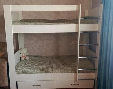 yataq dəsi: Oğlan və qız üçün, Çarpayı, Matras ilə, Siyirməli, Taxta — 1