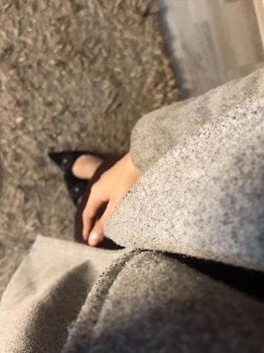 ayaqq: Qadın üst geyimləri seti - Uzun qara palto: Klassik düz kəsim, dizdən — 7