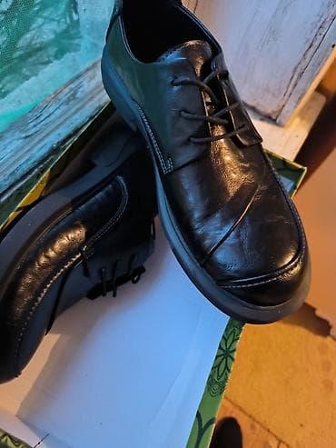 kişi üçün idman corabları: Salam Ayaqabi cox gozəl əyaqabidr temudan vurmusam boyuk razmer gəlib — 2
