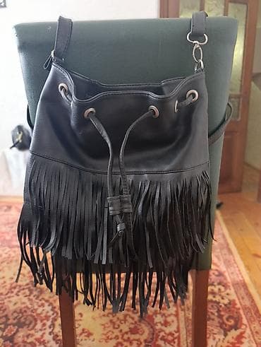 qadin canta: Qadın üçün çiyin çantası – qara rəng, franjlı dizayn - Model — 2
