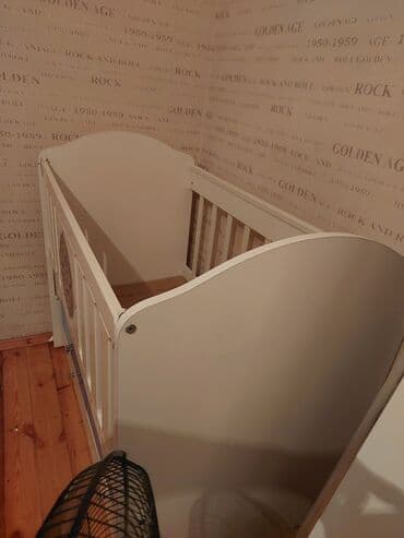 цветы апа: Oğlan üçün, İşlənmiş, Beşik, Matras ilə, Yellənmə mexanizm ilə — 5