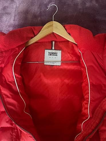 onlayn kurtkalar: Tommy Hilfiger — женская демисезонная куртка (размер S) Продаю — 3