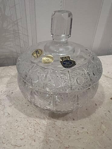 yuxuda qend qabi gormek: Tom Bohemia original çex qapaqlı konfet qabı. Tam yenidir, iridir — 1