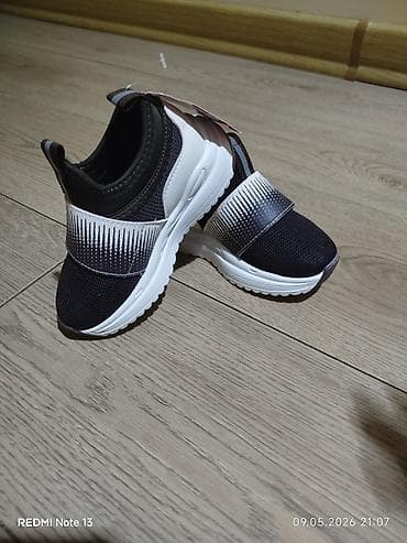 uzunbogaz cekmeler instagram: Krossovkalar, Ölçü: 26, Uniseks — 1