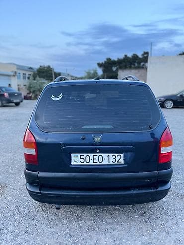 1999 ford transit: Opel Zafira: 1.6 l | 1999 il 122000 km Van/Minivan — 3