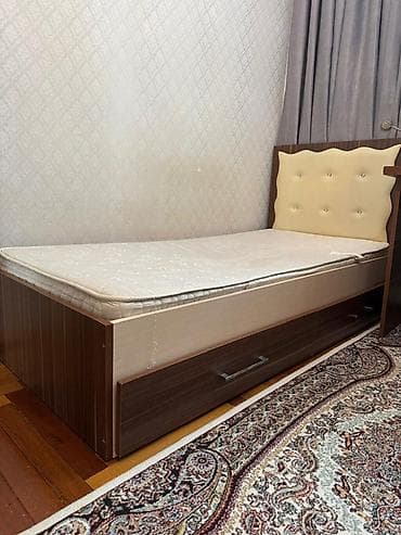 Çarpayılar: Yaxşı vəziyyətdədir.Ünvan Yasamal — 2