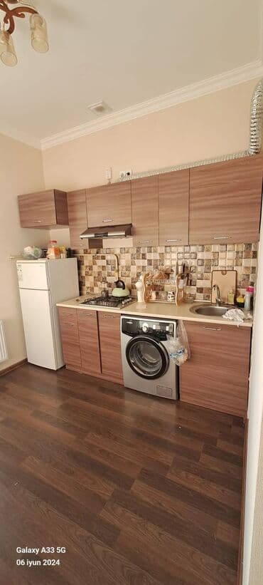 asp mtk: 3 otaqlı, Yeni tikili, 90 kv. m — 9