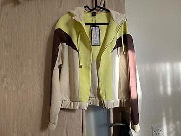 newyorker: New Yorker
XS amma S ölçüyə gedər ; — 2