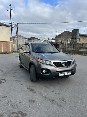 x5 bmw 2000: Kia Sorento: 2 l | 2011 il Krossover — 2