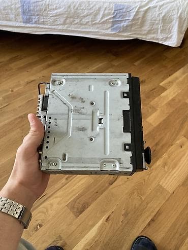 Автоэлектроника: Pioneer avtomobil maqnitofonu - Marka/model: Pioneer (1-DIN ön panel) — 3