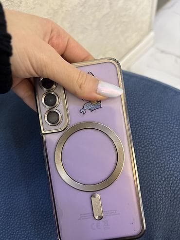 samsung on 6: Samsung Galaxy S22 — 1