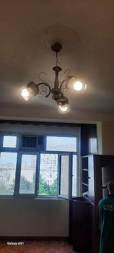 xalqlar dostluğu ev: 20 yanvar metrosunun tam çıxışında 5 mərtəbəli binanın 5-ci mərtəbəsi — 3