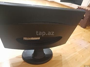 adapt: LG Flatron W1943SE – 18.5” LCD monitor - Model: LG Flatron W1943SE-PF — 5