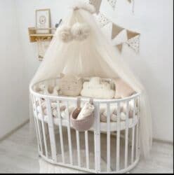 Ev üçün dekor: Oğlan və qız üçün, Yumru, Beşik, Dəst ilə, Matras ilə, Yellənmə mexanizm ilə — 1