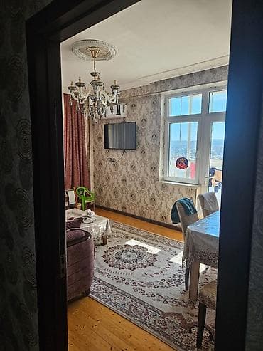 qaxda kiraye ev: Salam Aleykum.xirdalanda Atlas rezidens temirli 2 otaqli menzil — 4