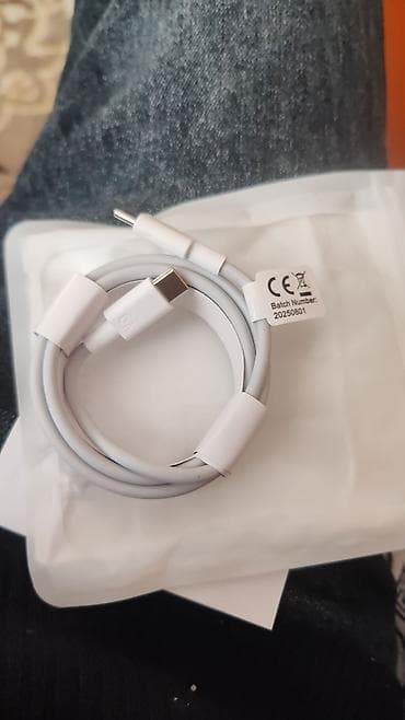 indesit ds 4160 s: Kabel Type C (USB-C) — 1