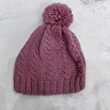 bos qutu: Qırmızı əl toxuması papaq - Material: qalın, yumşaq akril/əyri iplik — 7