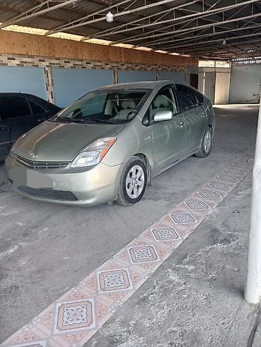 toyoto prius: Toyota Prius ikinci nəsil hibrid sedan30ay 600m bez detal zavod - — 2